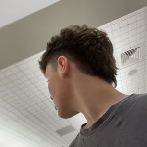 Meet your Posher, Layven